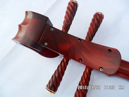 小葉檀貝雕骨花大阮 匠心獨運的傳統樂器與配件套裝